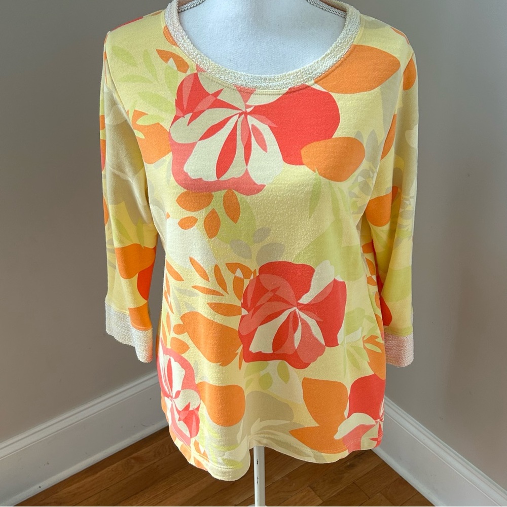 Fresh Produce Womans Yellow Floral 3/4 Sleeve Terry Lined Pullover Tunic Small